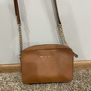 Michael Kors Crossbody purse